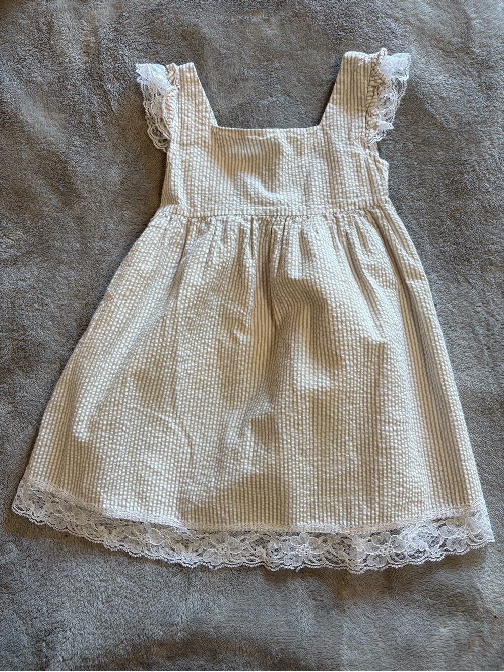 The Purple Zebra Brand Seersucker Striped Toddler Dress Size 2 Lace Trim